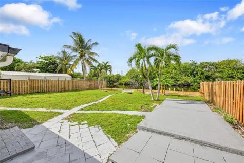 4697 SW 35th Avenue Fort Lauderdale FL 33312