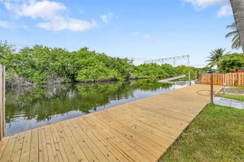 4697 SW 35th Avenue Fort Lauderdale FL 33312