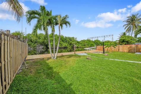 4697 SW 35th Avenue Fort Lauderdale FL 33312
