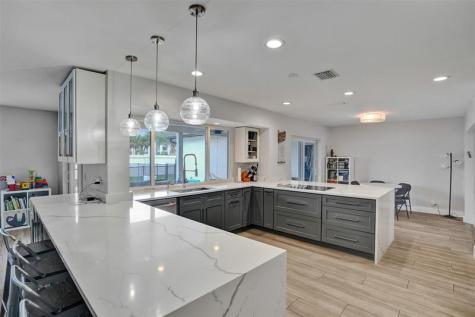 3991 N 41st Court Hollywood FL 33021