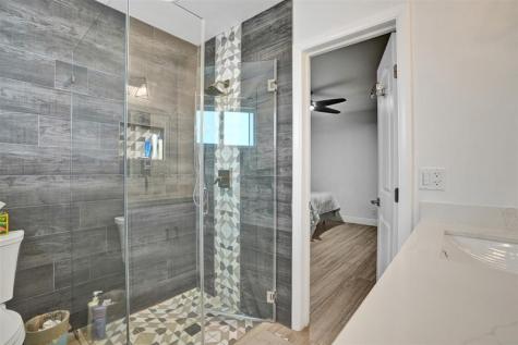3991 N 41st Court Hollywood FL 33021