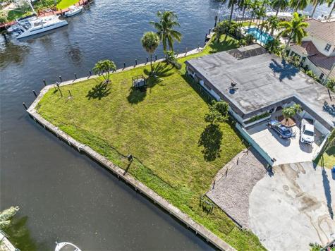 522 SW 9th Terrace Fort Lauderdale FL 33312