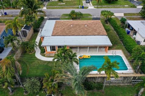 180 SW 9th Court Pompano Beach FL 33060