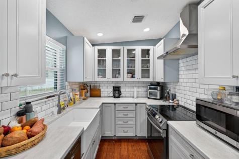 300 SW 25th Avenue Fort Lauderdale FL 33312