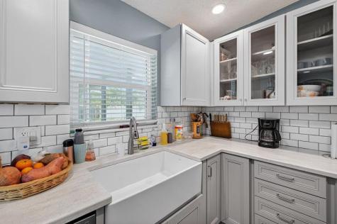 300 SW 25th Avenue Fort Lauderdale FL 33312