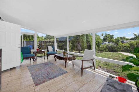 300 SW 25th Avenue Fort Lauderdale FL 33312