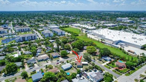 300 SW 25th Avenue Fort Lauderdale FL 33312
