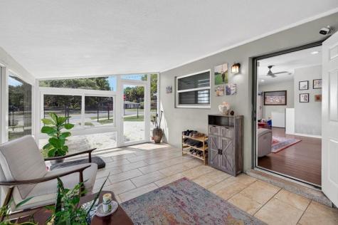 300 SW 25th Avenue Fort Lauderdale FL 33312