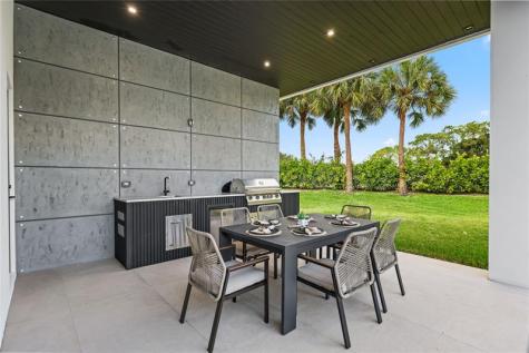 8795 Valencia Court Parkland FL 33067