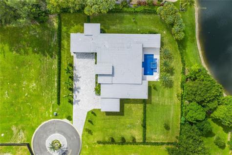 8795 Valencia Court Parkland FL 33067