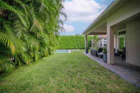 6359 Bellamalfi Street Boca Raton FL 33496