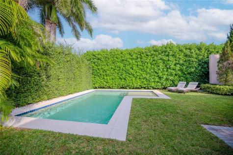 6359 Bellamalfi Street Boca Raton FL 33496