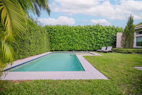 6359 Bellamalfi Street Boca Raton FL 33496