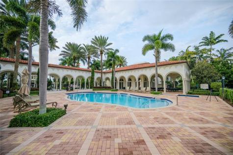 6359 Bellamalfi Street Boca Raton FL 33496
