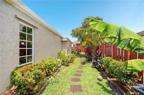 4984 SW 95th Avenue Cooper City FL 33328