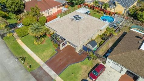 4984 SW 95th Avenue Cooper City FL 33328