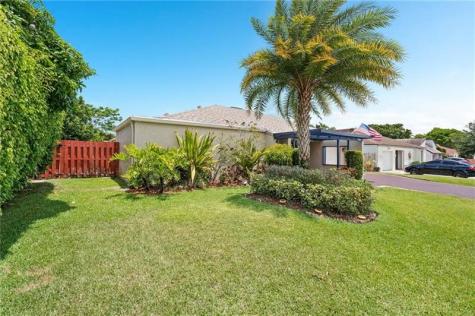 4984 SW 95th Avenue Cooper City FL 33328