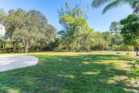 7132 NW 62nd Terrace Parkland FL 33067