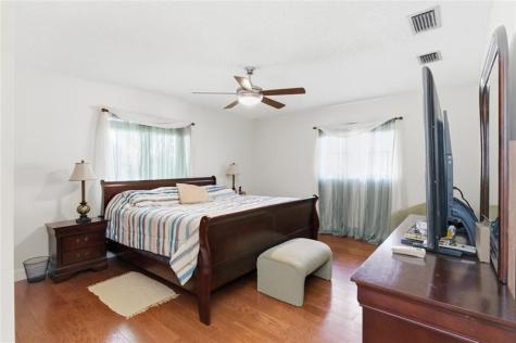 11060 Lakeview Drive Coral Springs FL 33071