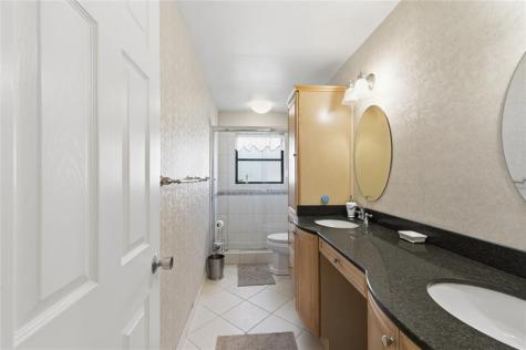 11060 Lakeview Drive Coral Springs FL 33071