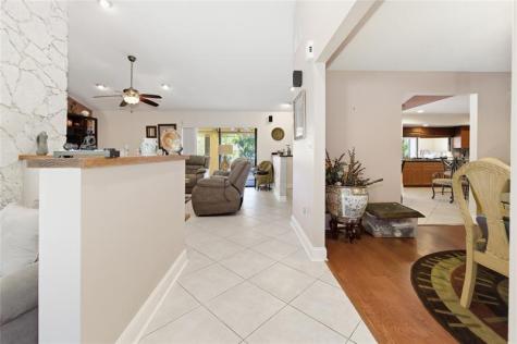 11060 Lakeview Drive Coral Springs FL 33071