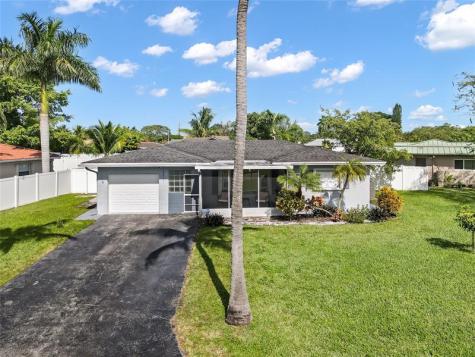 10215 NW 80th Drive Tamarac FL 33321