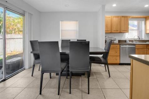 2440 NW 98th Lane Coral Springs FL 33065