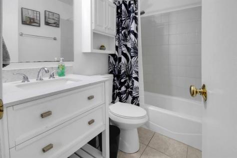 2440 NW 98th Lane Coral Springs FL 33065