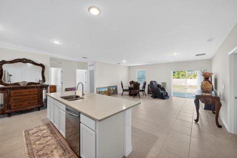 8445 101ST Court Vero Beach FL 32967