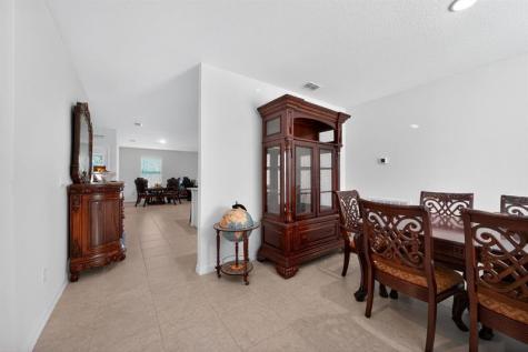 8445 101ST Court Vero Beach FL 32967