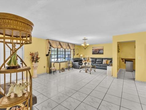 2285 NW 195th Street Miami Gardens FL 33056
