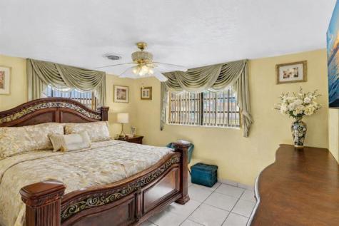 2285 NW 195th Street Miami Gardens FL 33056