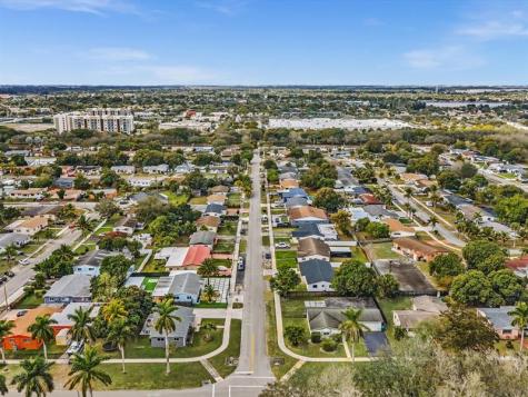 2285 NW 195th Street Miami Gardens FL 33056
