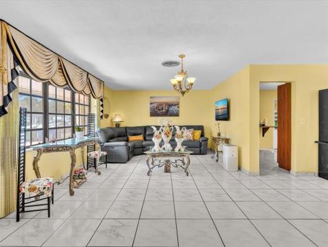 2285 NW 195th Street Miami Gardens FL 33056
