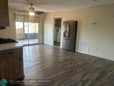 1532 Hunter Road Okeechobee FL 34974