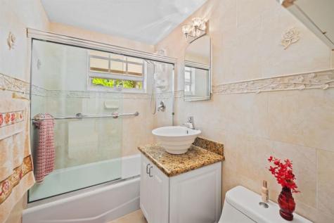 466 E 62nd Street Hialeah FL 33013