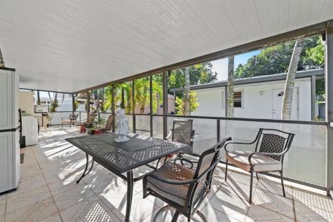 466 E 62nd Street Hialeah FL 33013
