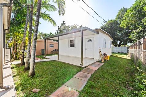 466 E 62nd Street Hialeah FL 33013
