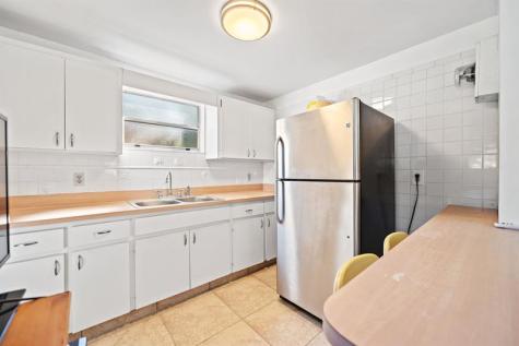 466 E 62nd Street Hialeah FL 33013