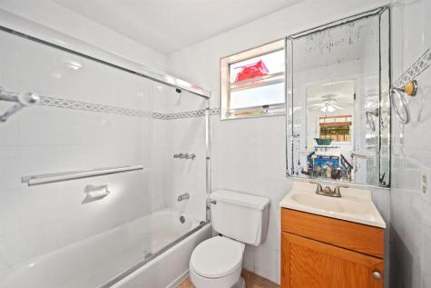 466 E 62nd Street Hialeah FL 33013