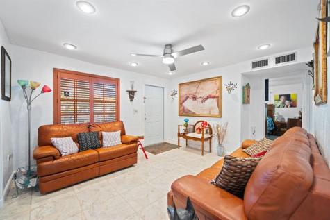 466 E 62nd Street Hialeah FL 33013