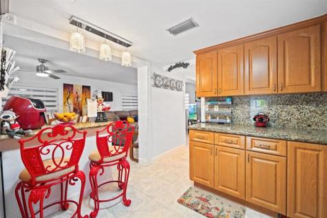 466 E 62nd Street Hialeah FL 33013