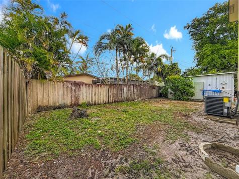 7141 Custer Street Hollywood FL 33024