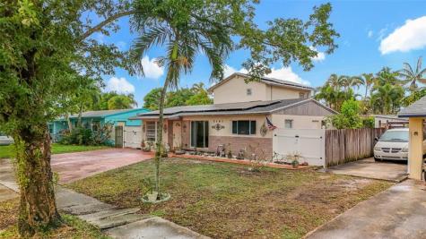 7141 Custer Street Hollywood FL 33024
