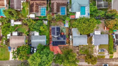 7141 Custer Street Hollywood FL 33024