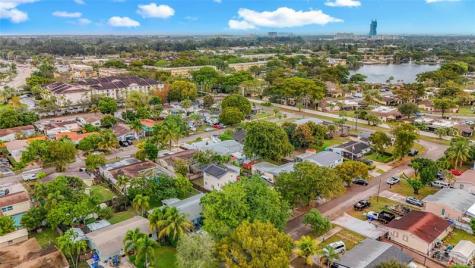 7141 Custer Street Hollywood FL 33024