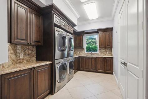 16850 Stratford Court Southwest Ranches FL 33331