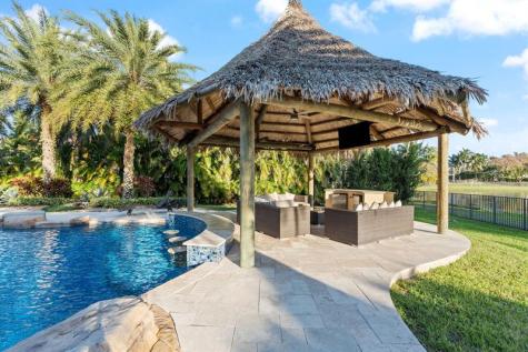 11382 Redberry Drive Davie FL 33330