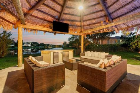 11382 Redberry Drive Davie FL 33330