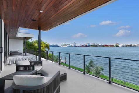 1957 Harbourview Drive Fort Lauderdale FL 33316